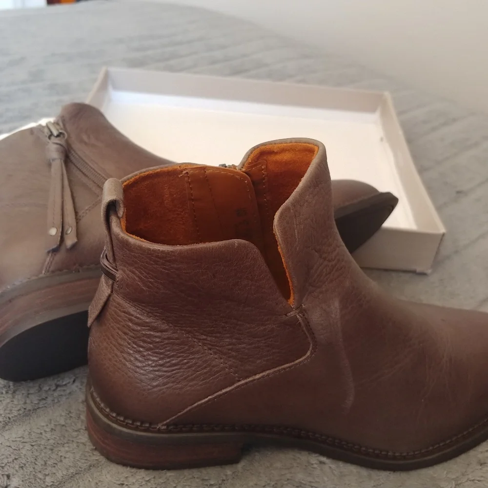 NEW Franco Sarto Hyla Booties/Ankle Boots - Picture 5 of 8